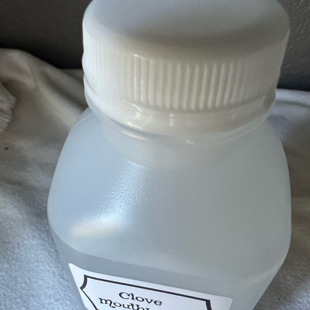 Clove Mouthwash 16 ounces - Picture 5 of 7